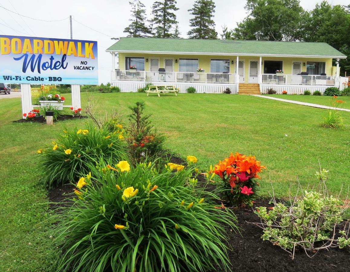 Boardwalk Motel Cavendish Eksteriør bilde